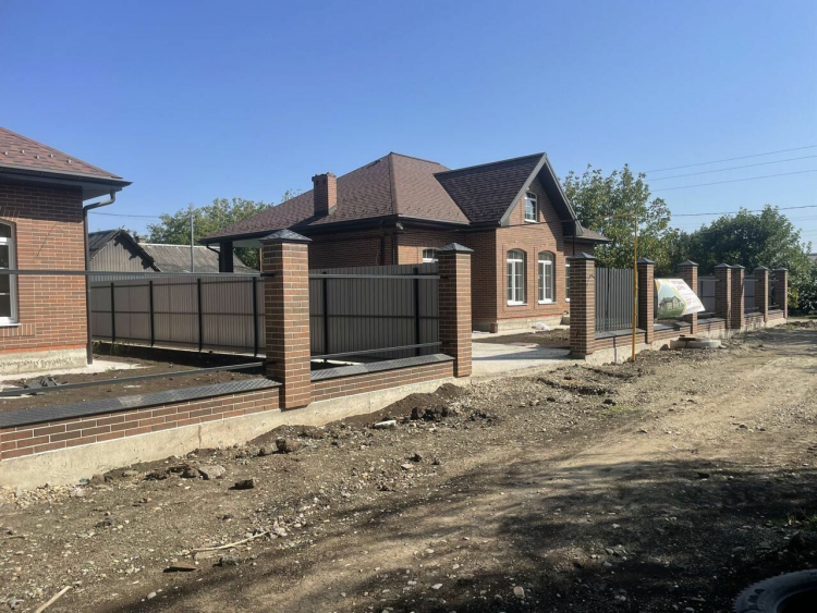 Дом, 113.00 м², на участке 4.30 сот. фото 2